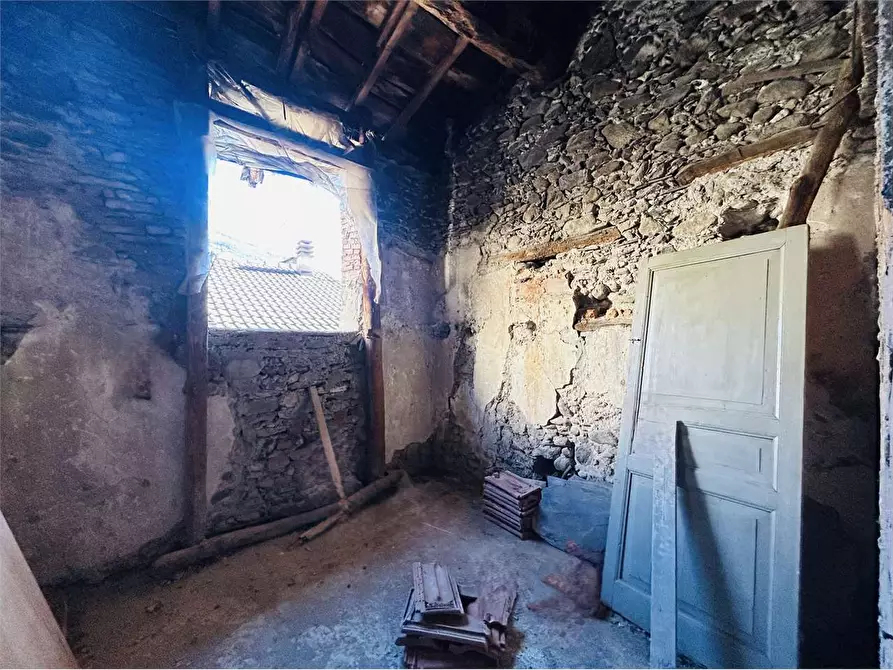 Immagine 43 di Casa indipendente in vendita  in Via San Giovanni 9 a Ormea