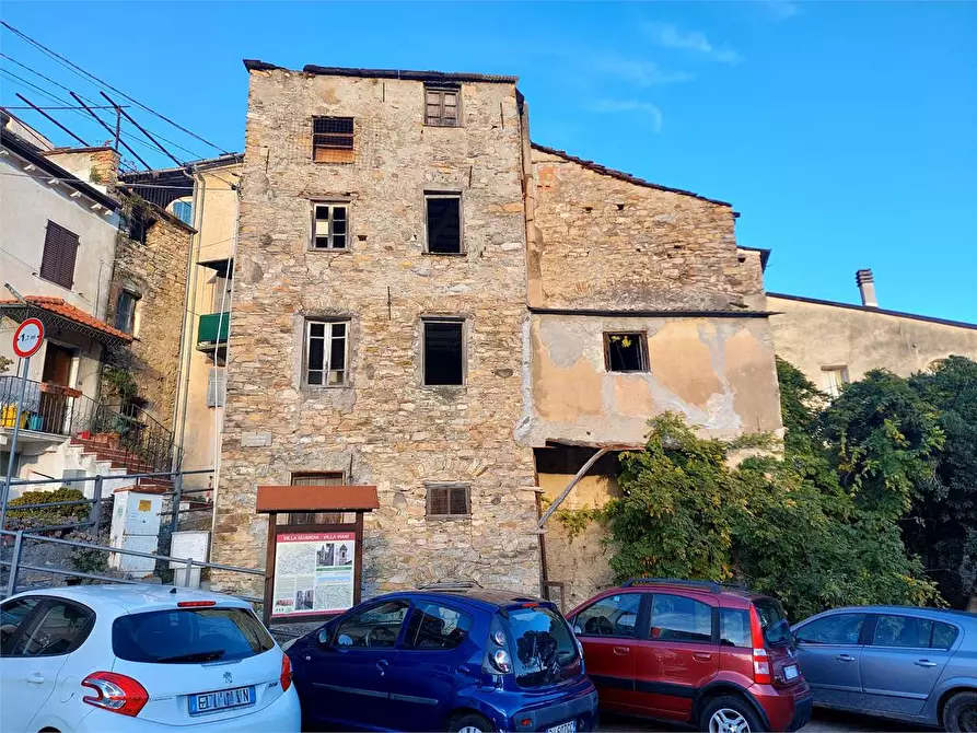 Immagine 2 di Rustico / casale in vendita  in Piazza Vittorio Veneto a Pontedassio