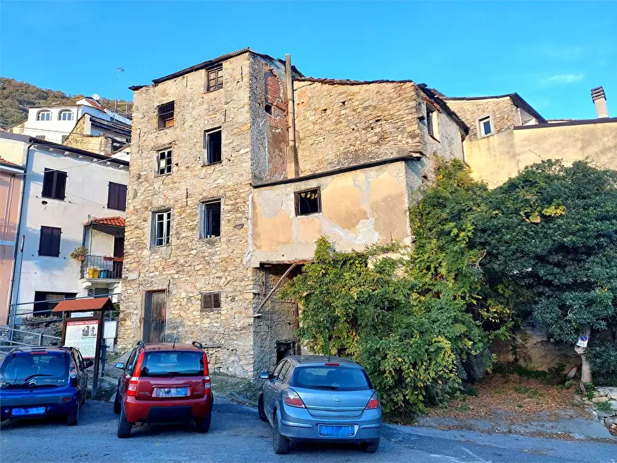 Immagine 5 di Rustico / casale in vendita  in Piazza Vittorio Veneto a Pontedassio