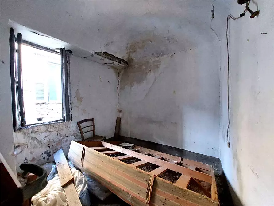 Immagine 16 di Rustico / casale in vendita  in Piazza Vittorio Veneto a Pontedassio