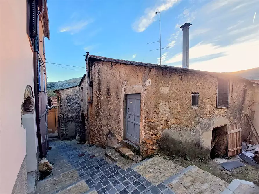 Immagine 3 di Rustico / casale in vendita  in Via XX Settembre a Pontedassio