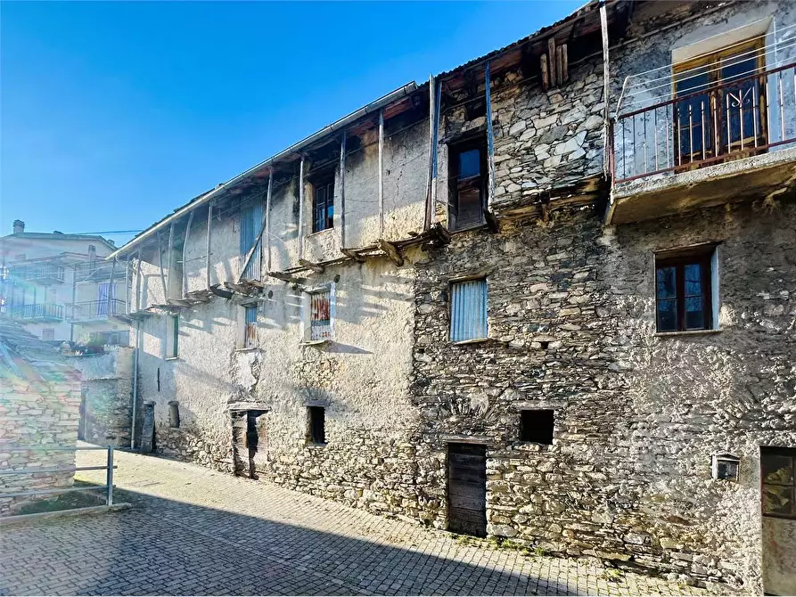 Immagine 4 di Rustico / casale in vendita  in Ruora, Via San Rocco a Caprauna