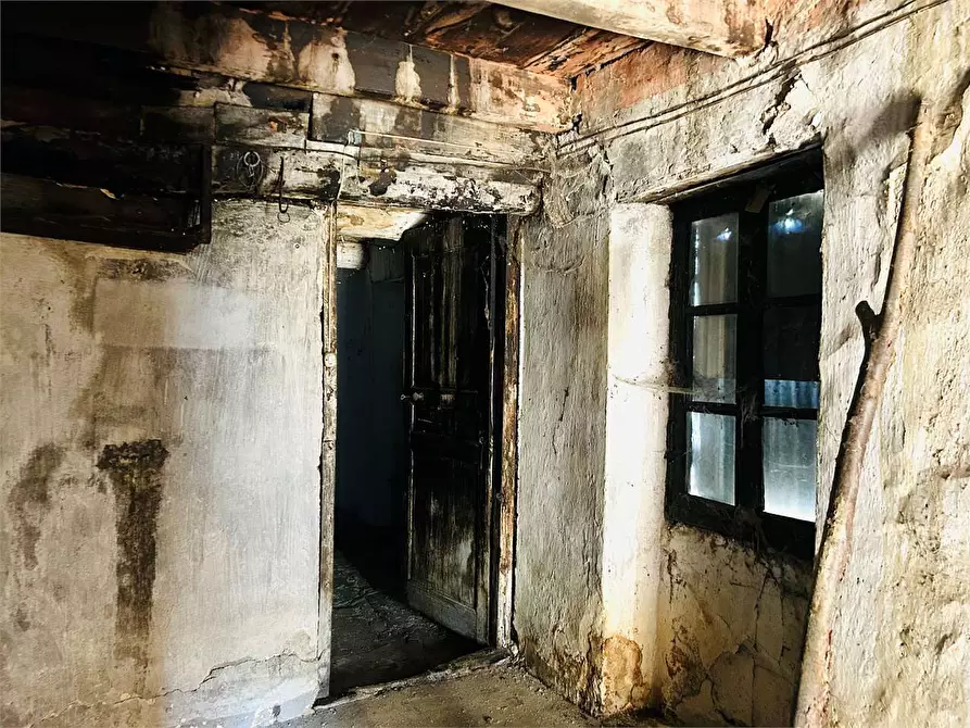 Immagine 13 di Rustico / casale in vendita  in Ruora, Via San Rocco a Caprauna