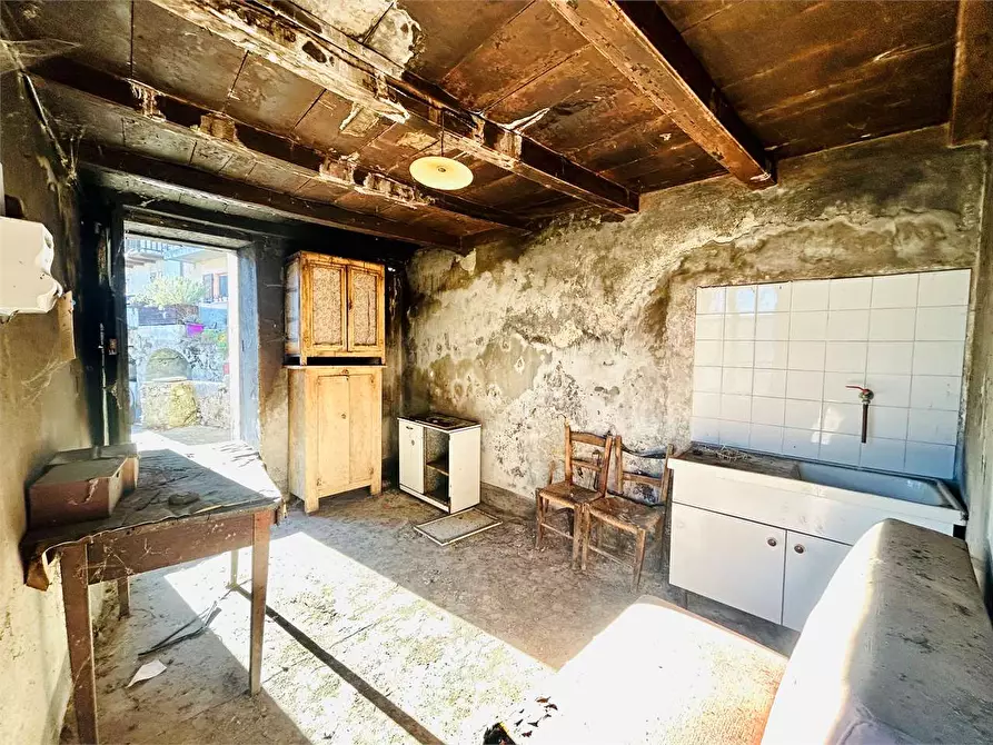 Immagine 3 di Rustico / casale in vendita  in Ruora, Via San Rocco a Caprauna