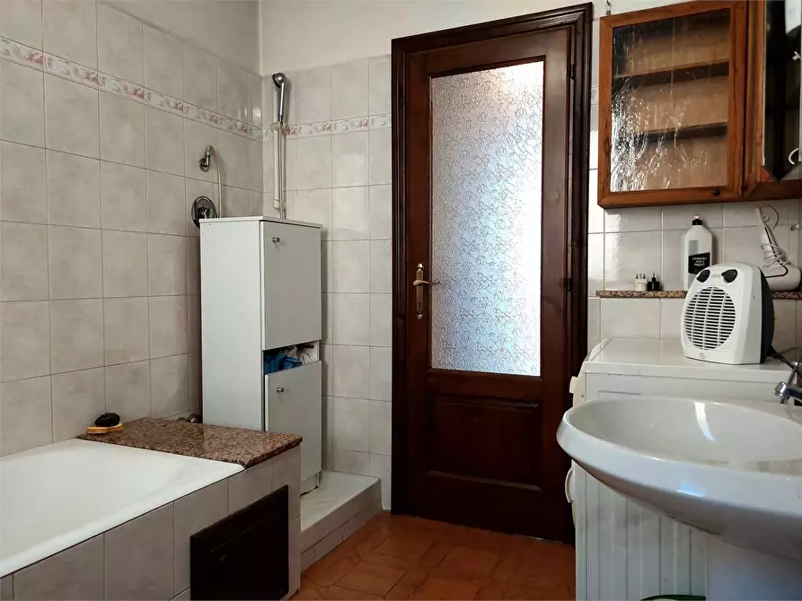 Immagine 32 di Casa indipendente in vendita  in Villaggio del Sole a Pieve Di Teco