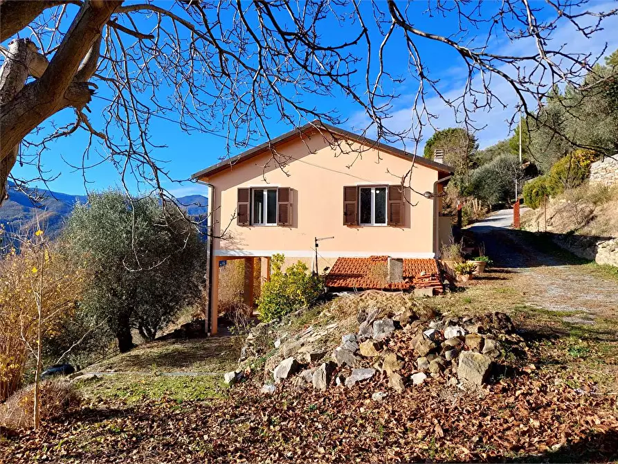 Immagine 7 di Casa indipendente in vendita  in Villaggio del Sole a Pieve Di Teco