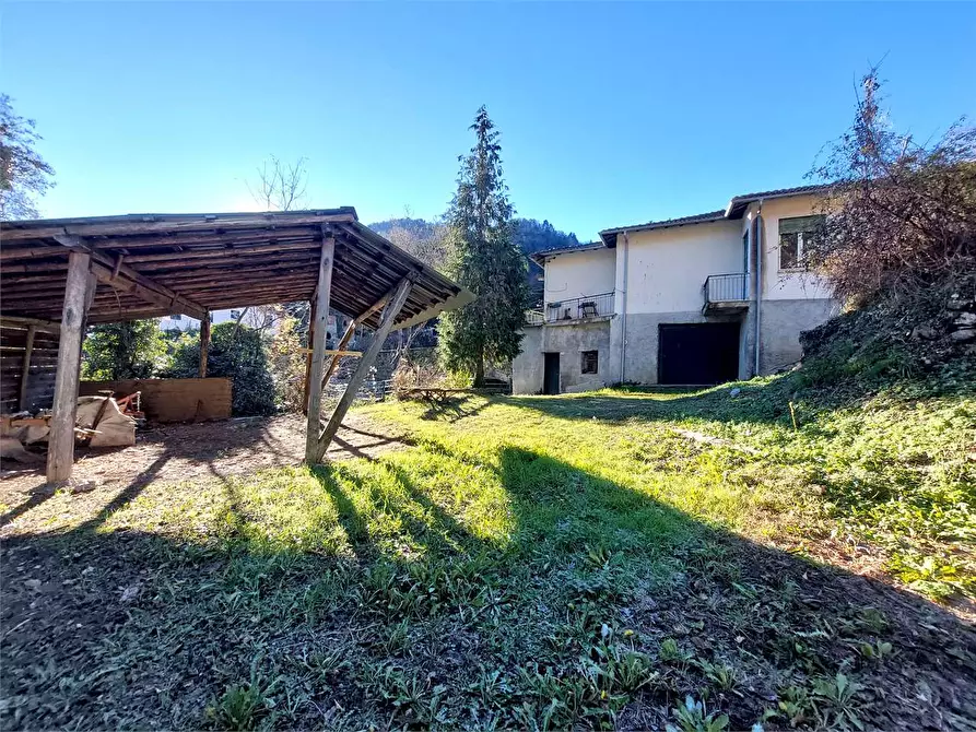 Immagine 10 di Casa indipendente in vendita  in Borgata Gandalino 1 a Pornassio