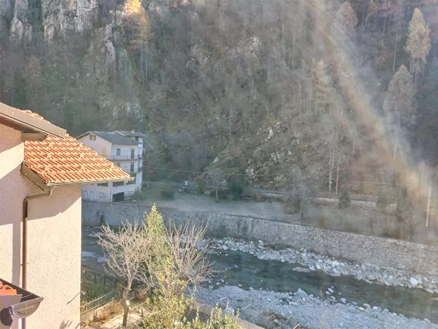 Immagine 75 di Appartamento in vendita  in Viale Cagna  66 a Ormea