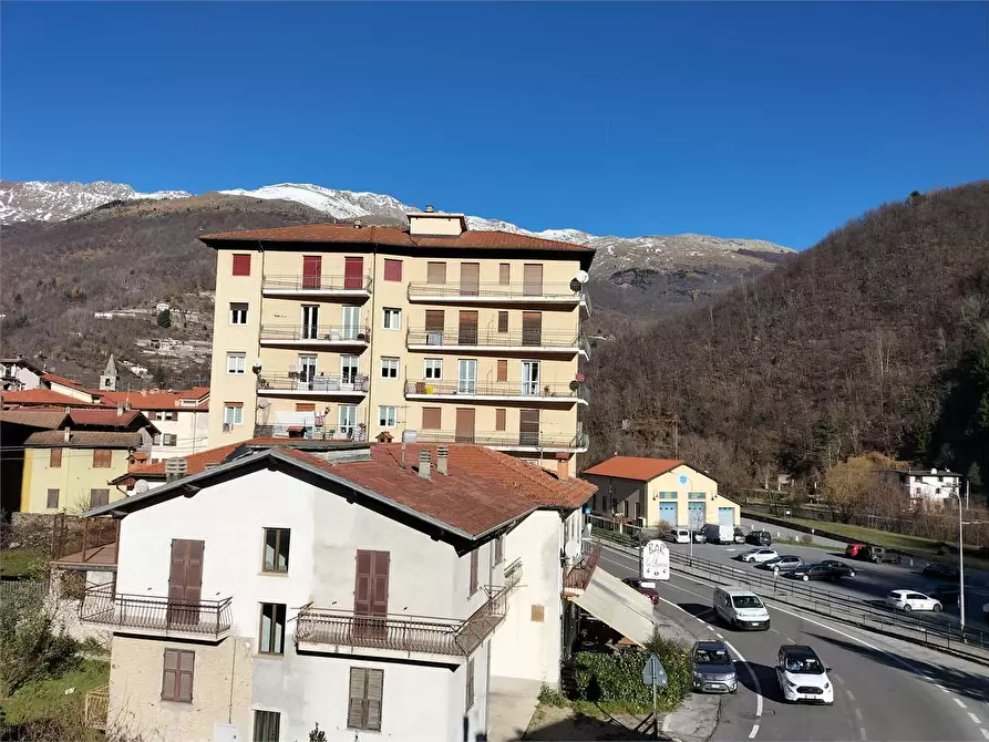 Immagine 80 di Appartamento in vendita  in Viale Cagna  66 a Ormea
