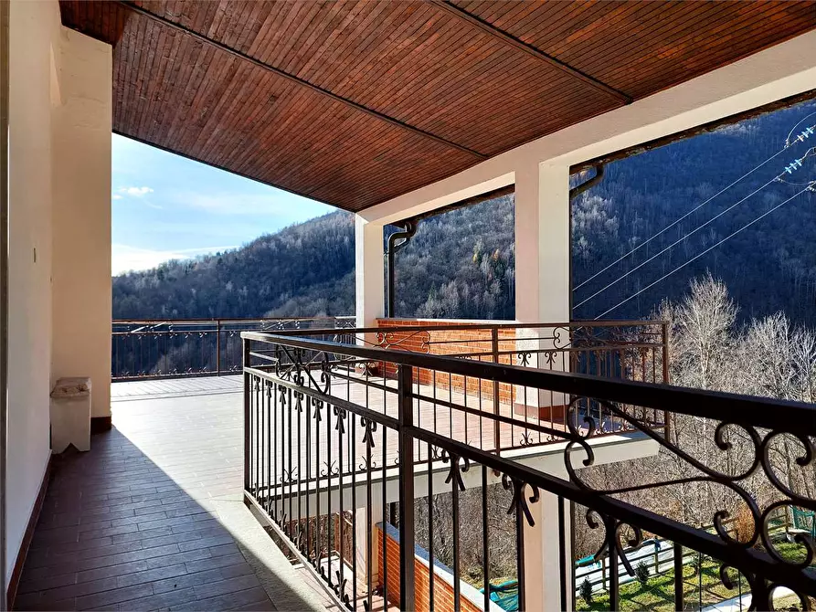 Immagine 9 di Appartamento in vendita  in Via Valdarmella Località Pronzai a Ormea