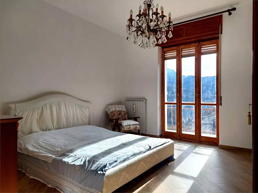 Immagine 31 di Appartamento in vendita  in Via Valdarmella Località Pronzai a Ormea