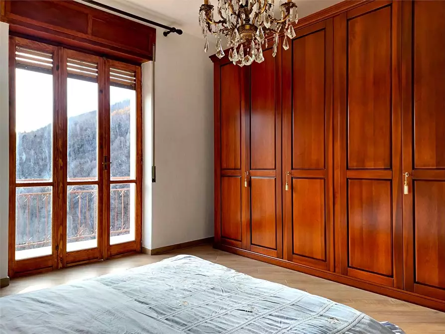 Immagine 33 di Appartamento in vendita  in Via Valdarmella Località Pronzai a Ormea