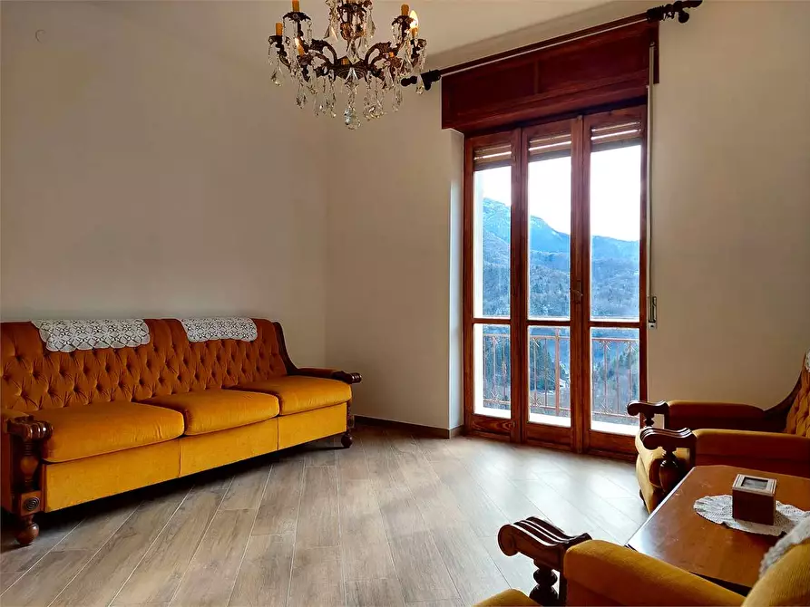 Immagine 19 di Appartamento in vendita  in Via Valdarmella Località Pronzai a Ormea