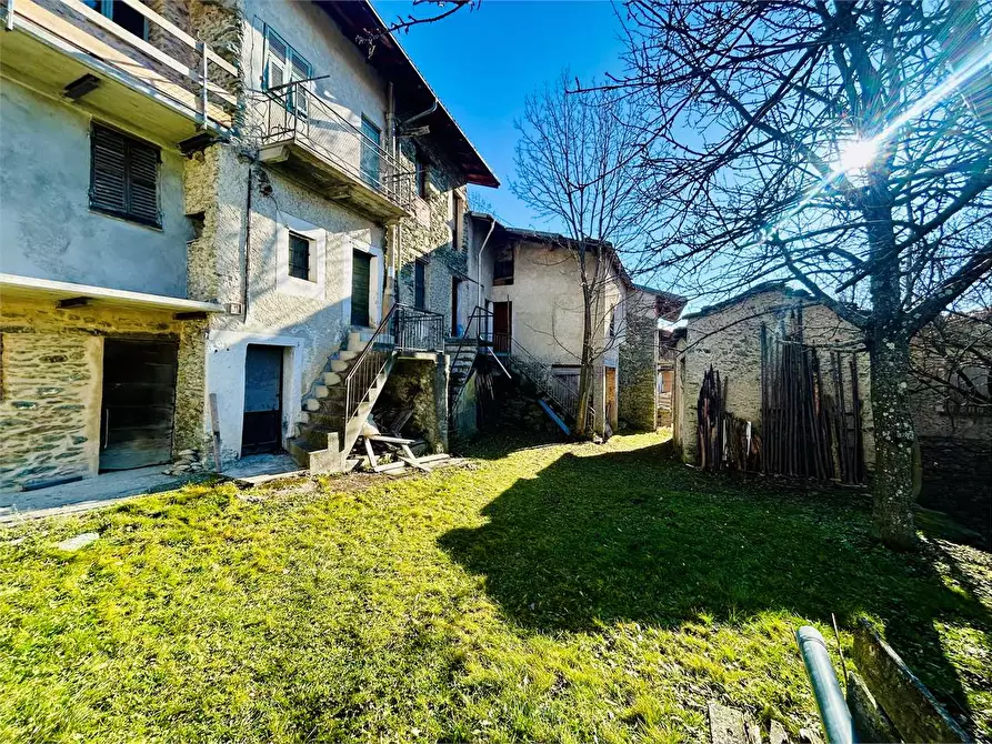 Immagine 37 di Casa indipendente in vendita  in Frazione Chionea 14 a Ormea