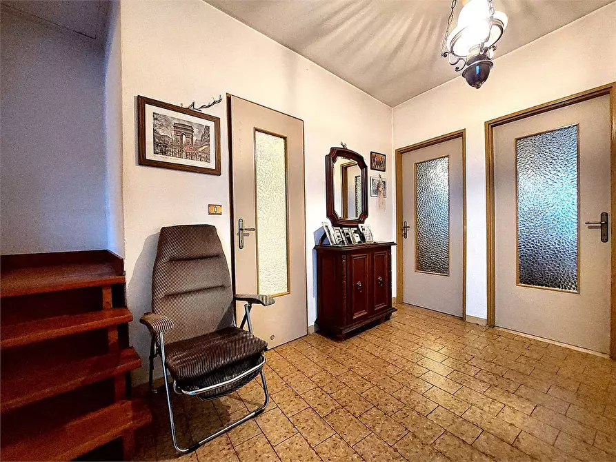 Immagine 10 di Appartamento in vendita  in Vicolo del Pozzo 8 a Ormea