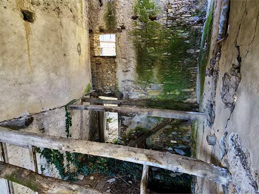 Immagine 6 di Rustico / casale in vendita  in Al castello a Rezzo
