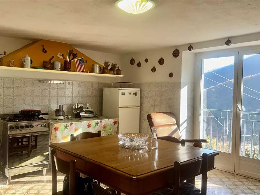 Immagine 2 di Casa indipendente in vendita  in Via Cavour 64 a Rezzo