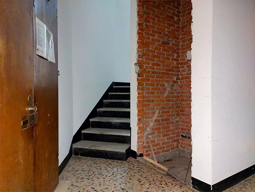 Immagine 14 di Stabile in vendita  in Via Bassi 45 a Ormea