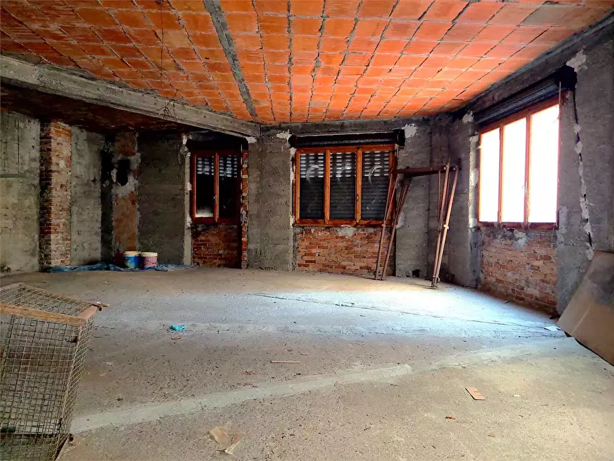 Immagine 17 di Stabile in vendita  in Via Bassi 45 a Ormea