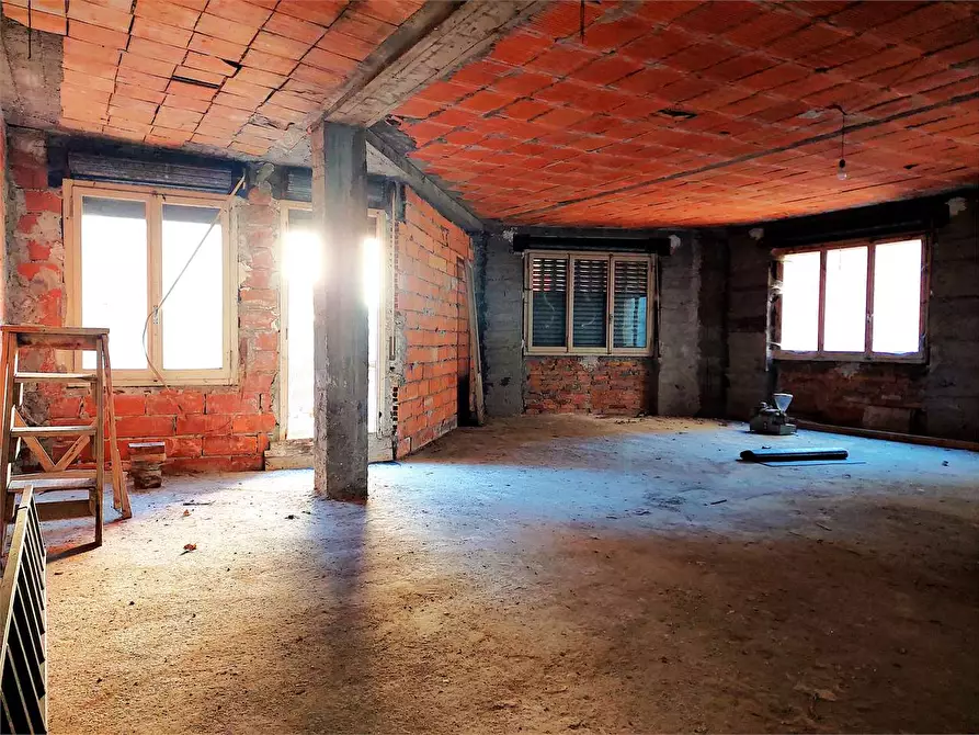 Immagine 24 di Stabile in vendita  in Via Bassi 45 a Ormea