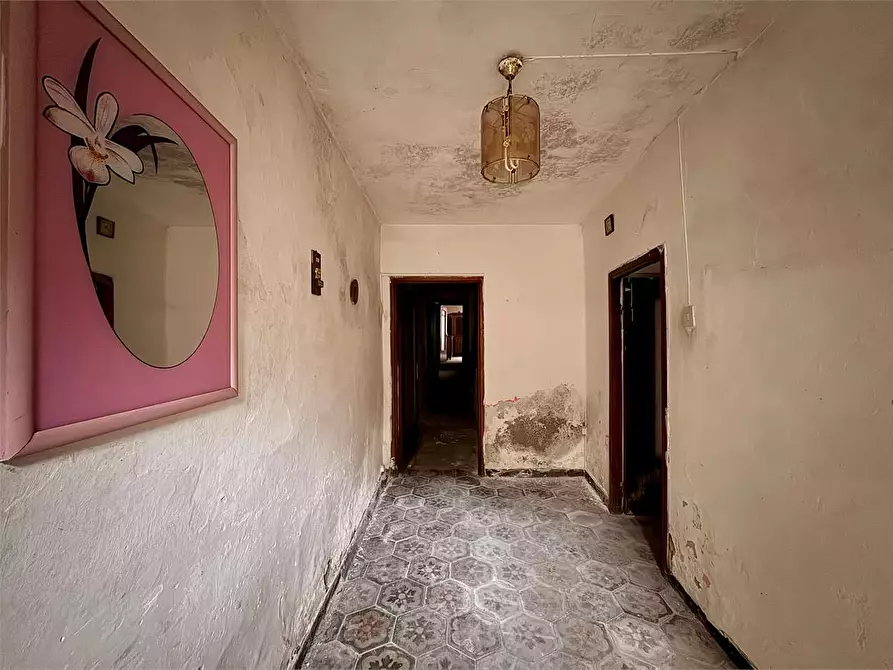 Immagine 3 di Casa indipendente in vendita  in Vico Vigna a Ranzo