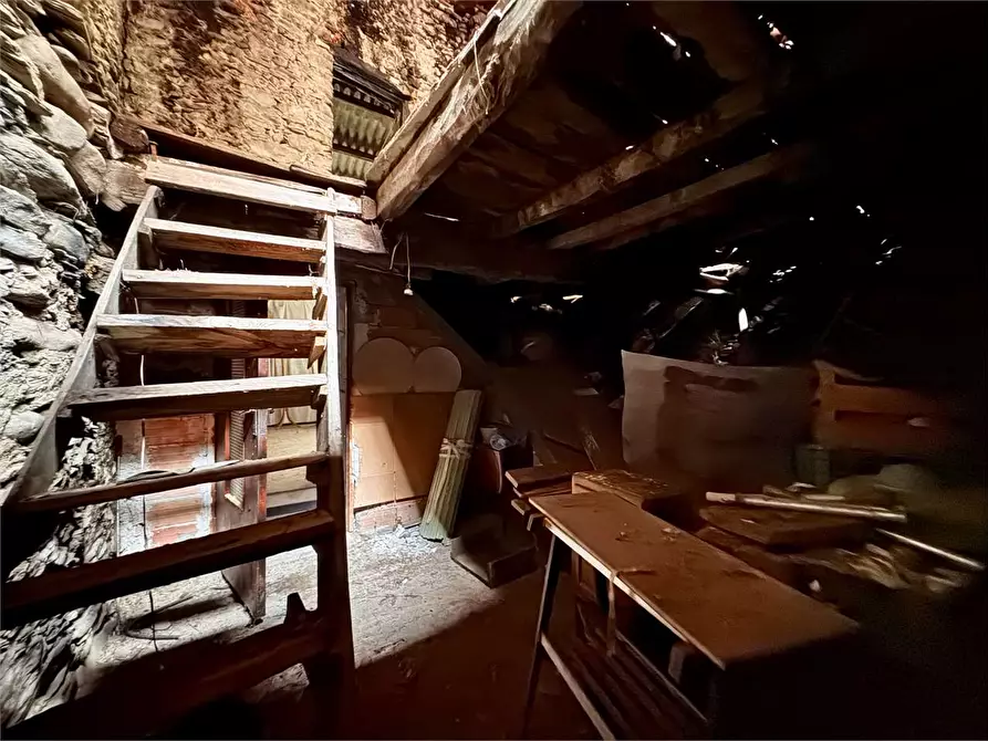 Immagine 4 di Casa indipendente in vendita  in Vico Vigna a Ranzo