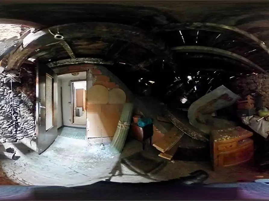 Immagine 27 di Casa indipendente in vendita  in Vico Vigna a Ranzo