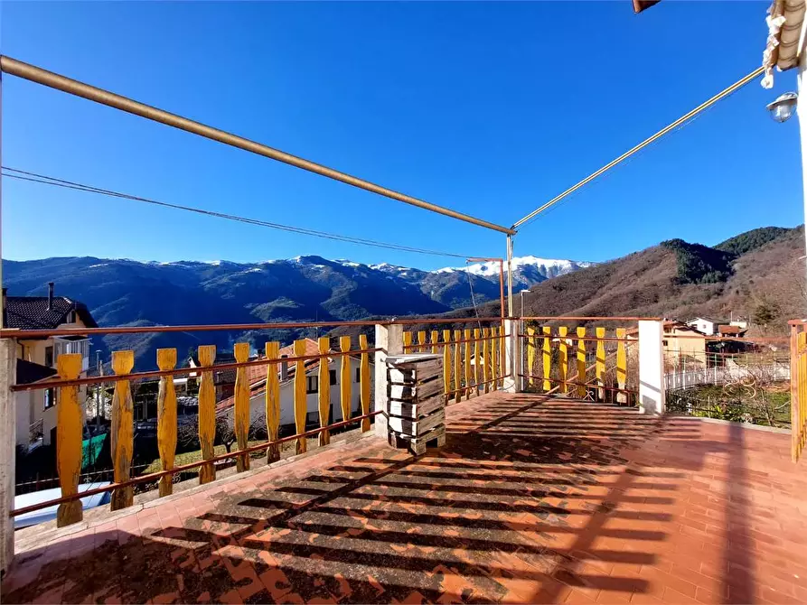 Immagine 2 di Porzione di villa in vendita  in Via Rosso 31 a Pornassio