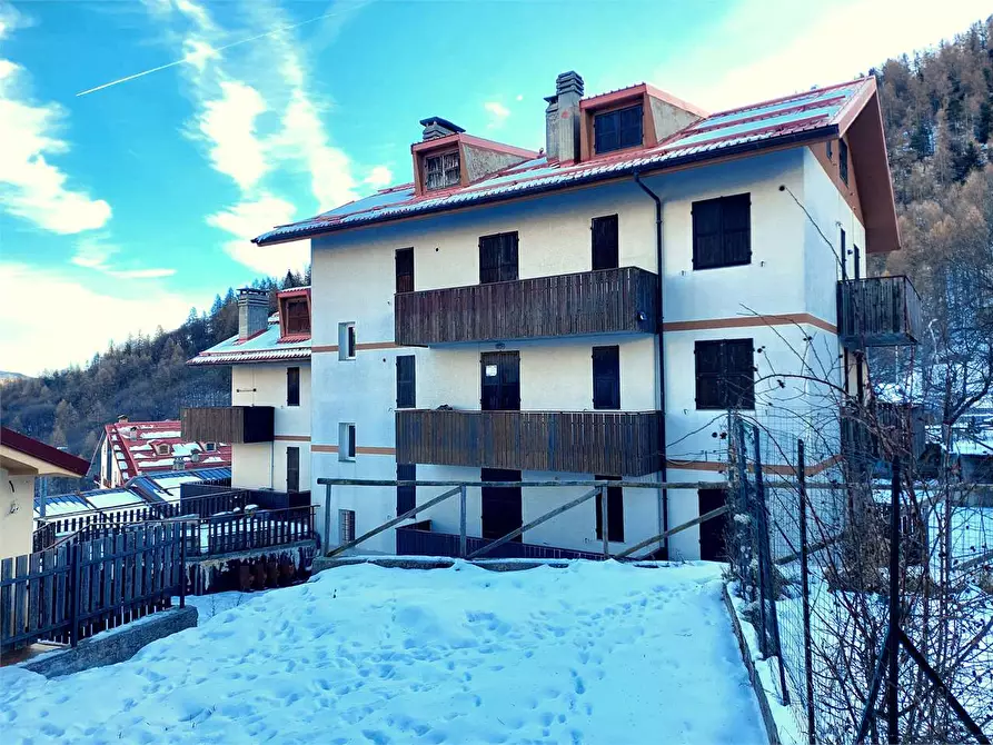 Immagine 3 di Appartamento in vendita  in Frazione Monesi di Mendatica Condominio del Sole a Mendatica