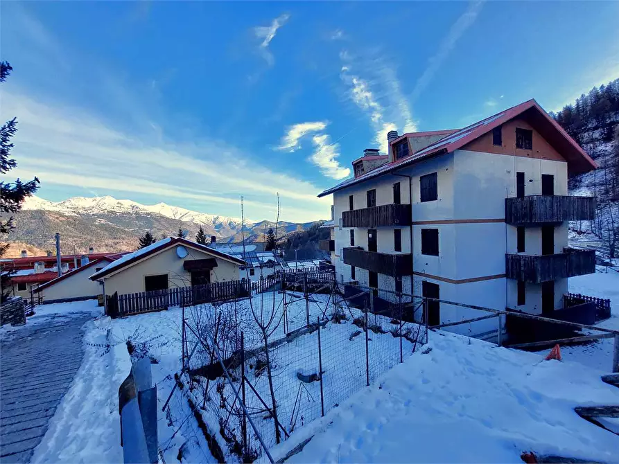 Immagine 2 di Appartamento in vendita  in Frazione Monesi di Mendatica Condominio del Sole a Mendatica