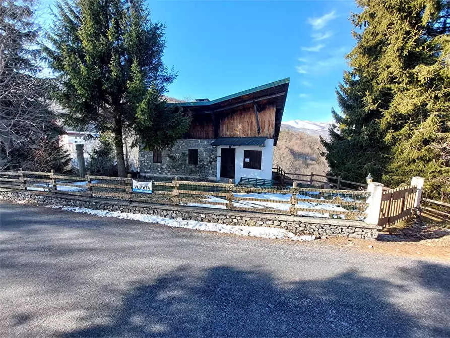 casa indipendente in vendita a Mendatica in zona San Bernardo di Mendatica
