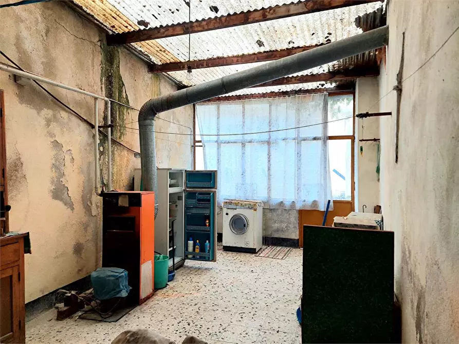 Immagine 7 di Stabile in vendita  in Via Umberto 1 31 a Ranzo