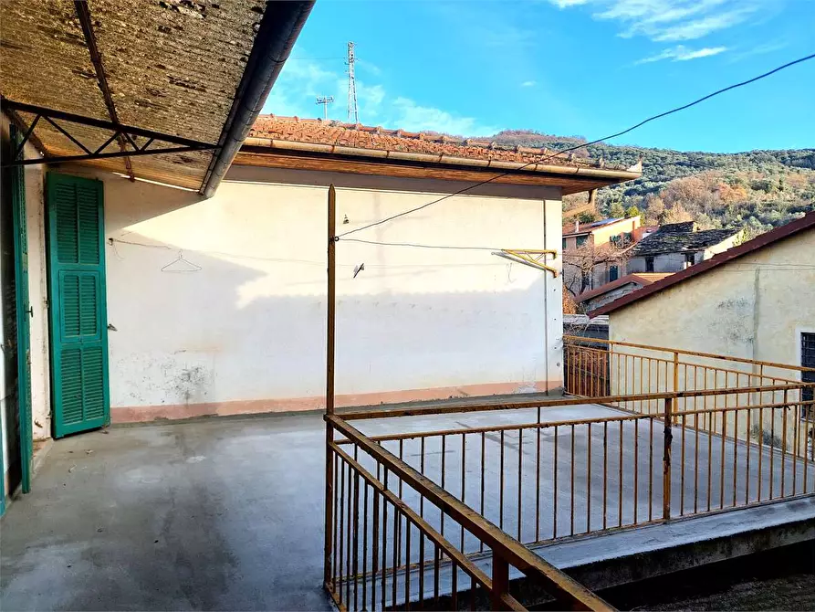 Immagine 9 di Appartamento in vendita  in Via Umberto 1 31 a Ranzo