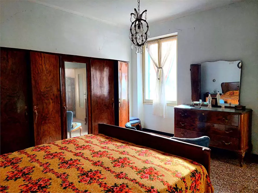 Immagine 19 di Appartamento in vendita  in Via Umberto 1 31 a Ranzo