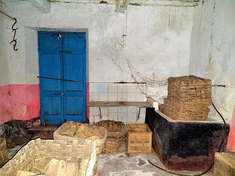 Immagine 28 di Appartamento in vendita  in Via Umberto 1 31 a Ranzo