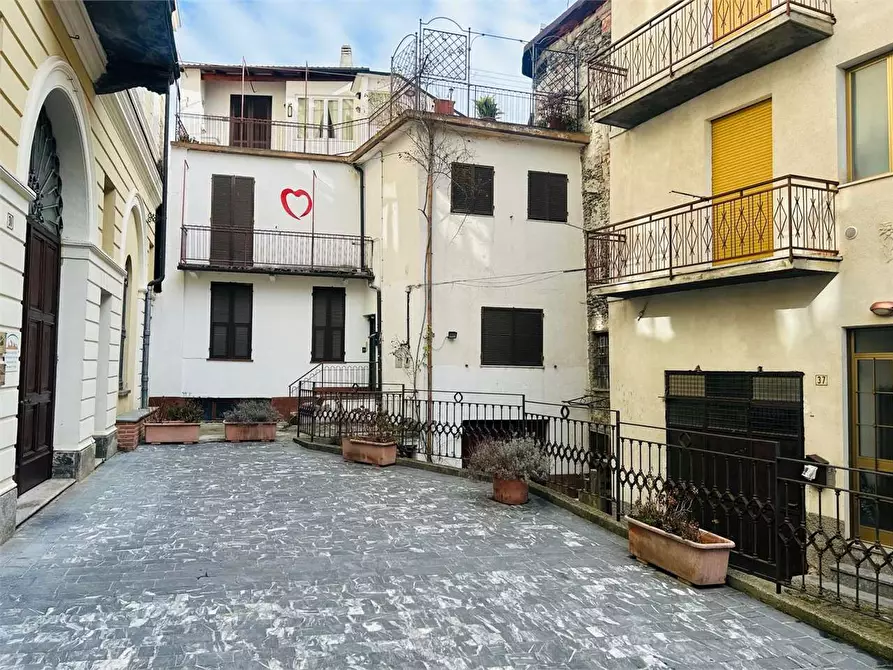 Immagine 34 di Appartamento in vendita  in Via Dottor Bassi  33 a Ormea