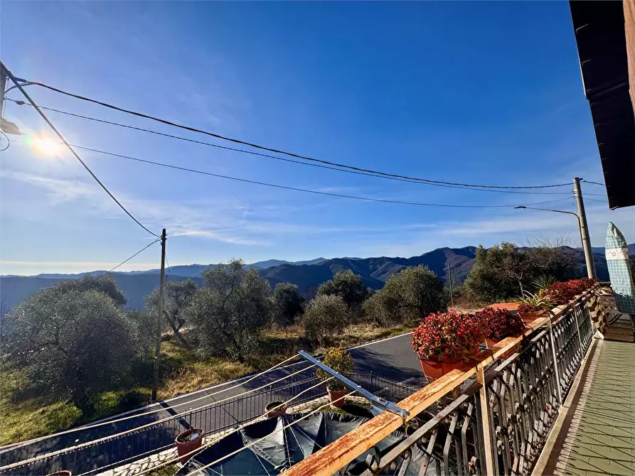 Immagine 8 di Casa indipendente in vendita  in Via Capitolo 7 a Onzo