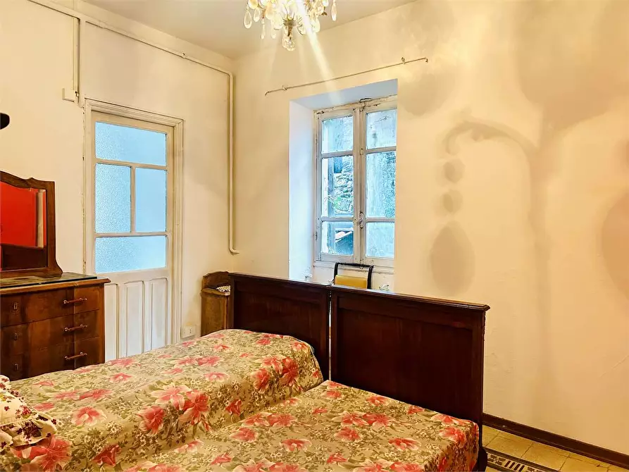 Immagine 22 di Appartamento in vendita  in Via Dottor Bassi  33 a Ormea