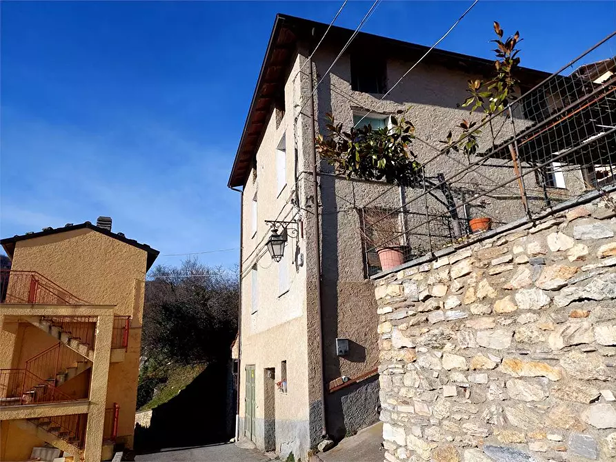 Immagine 38 di Casa indipendente in vendita  in Via Pieve di Teco  20 a Alto