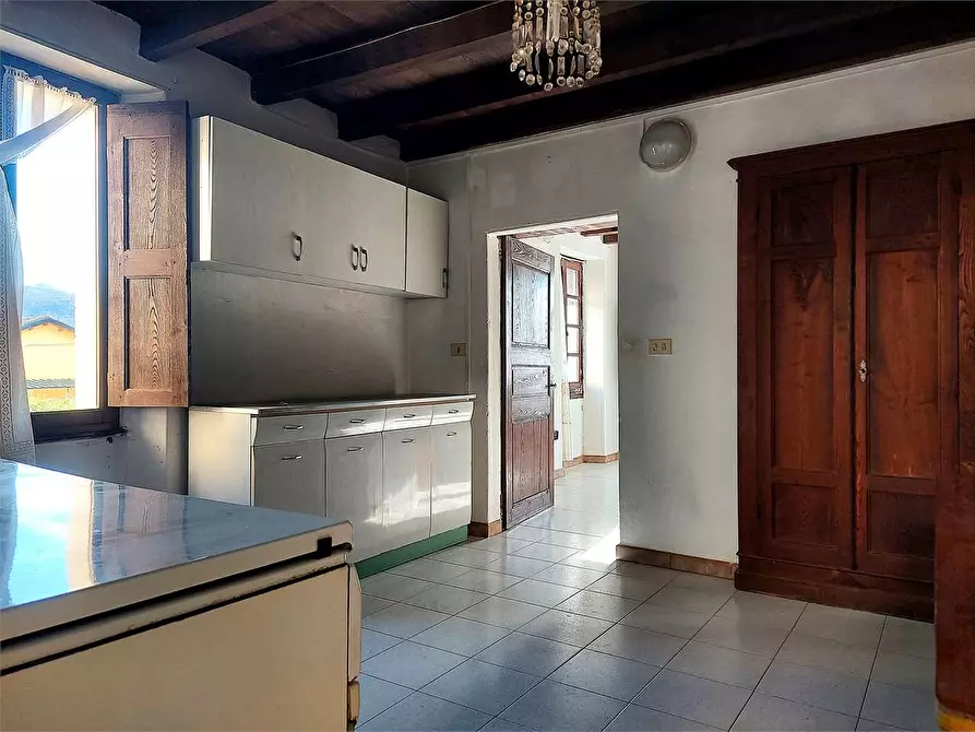 Immagine 10 di Casa indipendente in vendita  in Via Pieve di Teco  20 a Alto