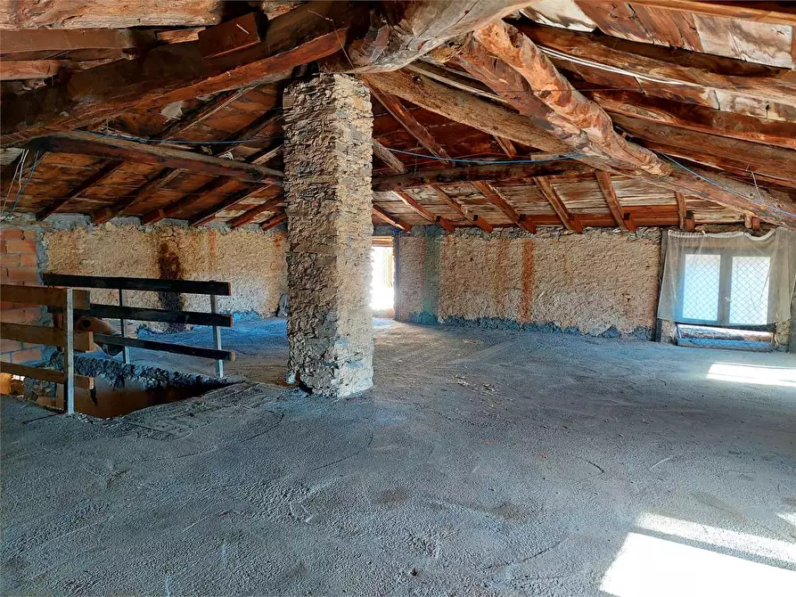 Immagine 25 di Casa indipendente in vendita  in Via Pieve di Teco  20 a Alto