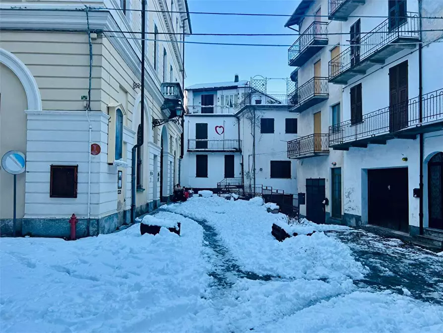 Immagine 33 di Appartamento in vendita  in Via Dottor Bassi  33 a Ormea