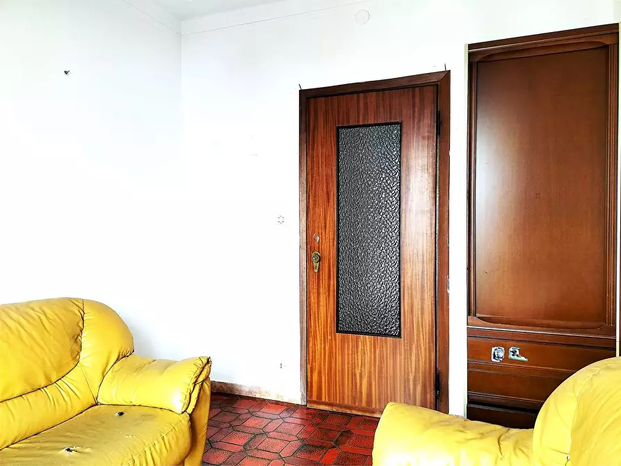 Immagine 21 di Appartamento in vendita  in Piazza della Libertà  7 a Ormea