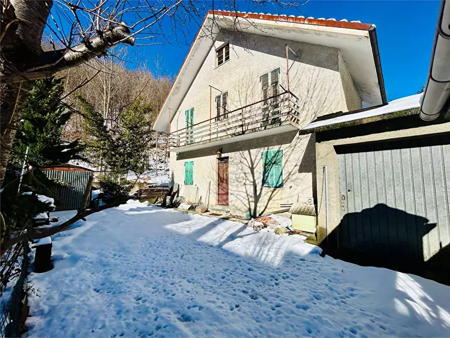 Immagine 2 di Casa indipendente in vendita  in Via Garibaldi  76 a Garessio