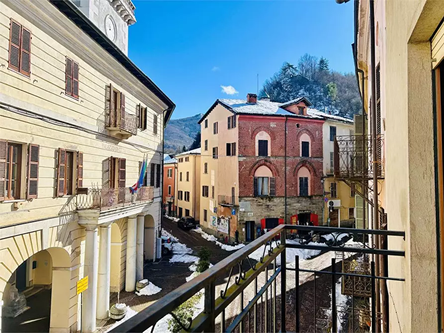 Immagine 1 di Casa indipendente in vendita  in Via Cavour 130 a Garessio