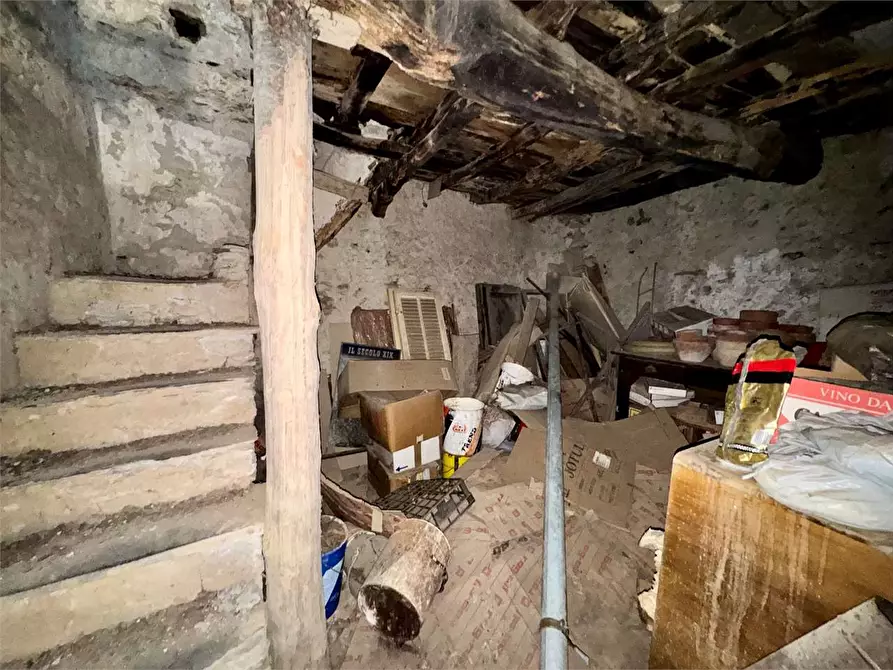 Immagine 10 di Rustico / casale in vendita  in Via Alla Parrocchia 7 a Ranzo