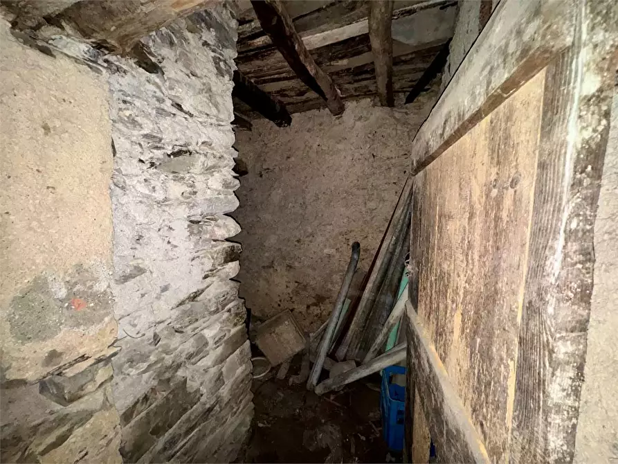 Immagine 17 di Rustico / casale in vendita  in Via Alla Parrocchia 7 a Ranzo