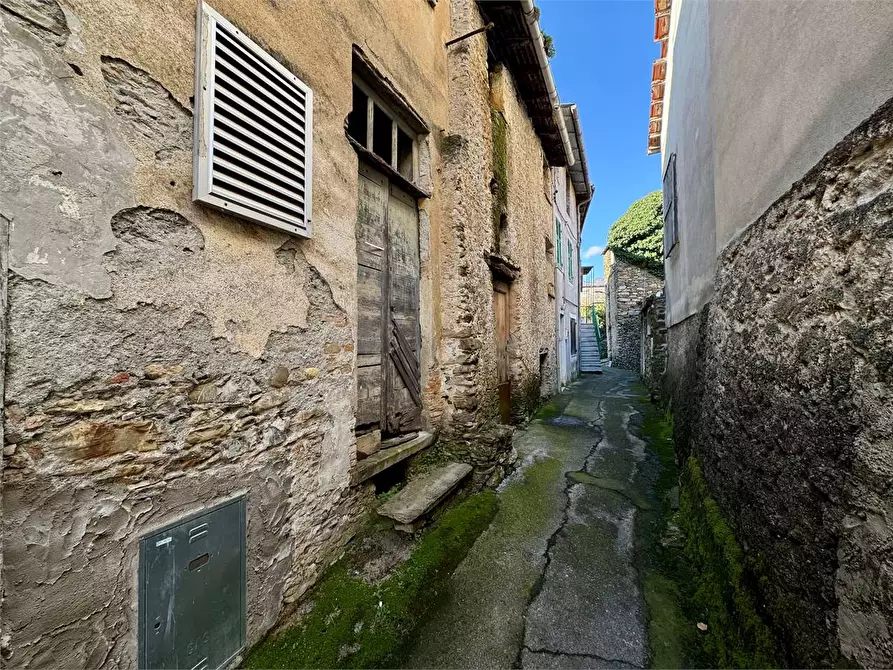 Immagine 1 di Rustico / casale in vendita  in Via Alla Parrocchia 7 a Ranzo
