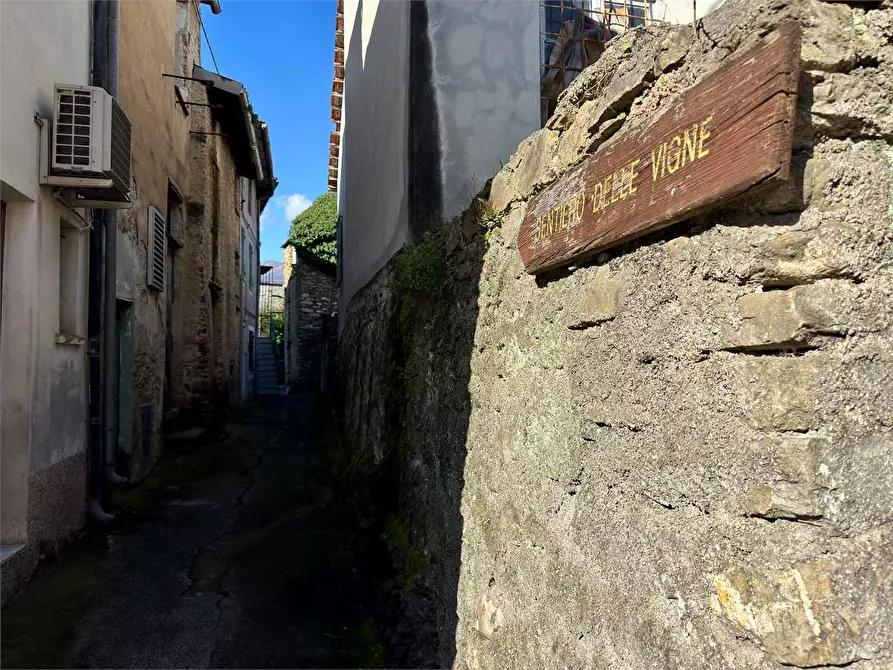 Immagine 18 di Rustico / casale in vendita  in Via Alla Parrocchia 7 a Ranzo