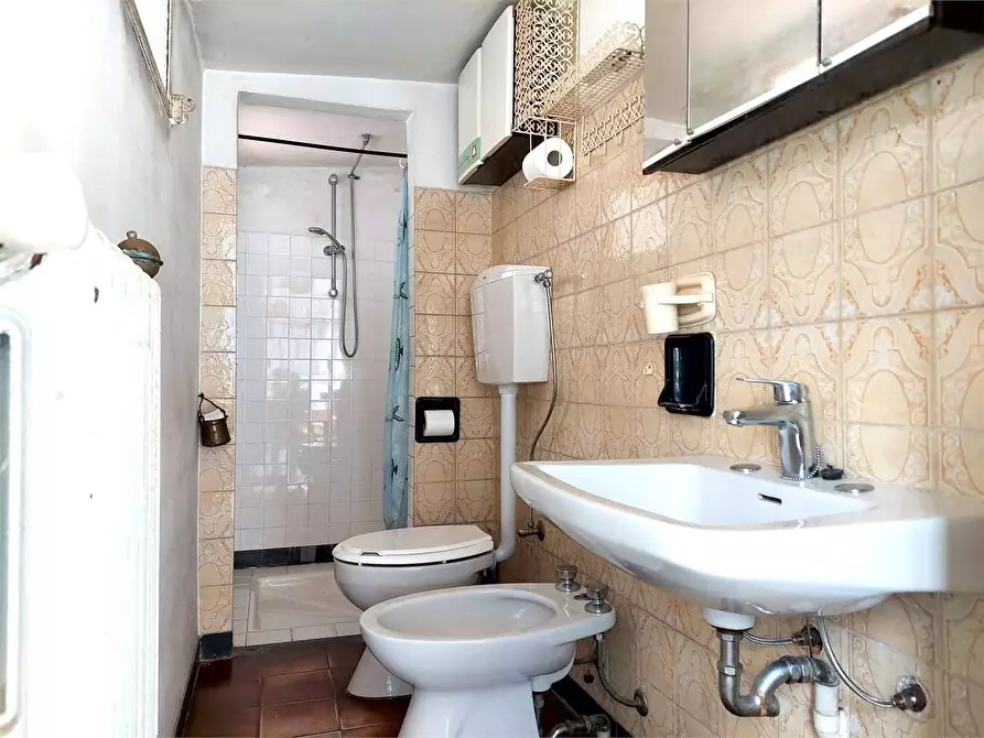 Immagine 12 di Casa indipendente in vendita  in Località Gerbioli a Bagnasco